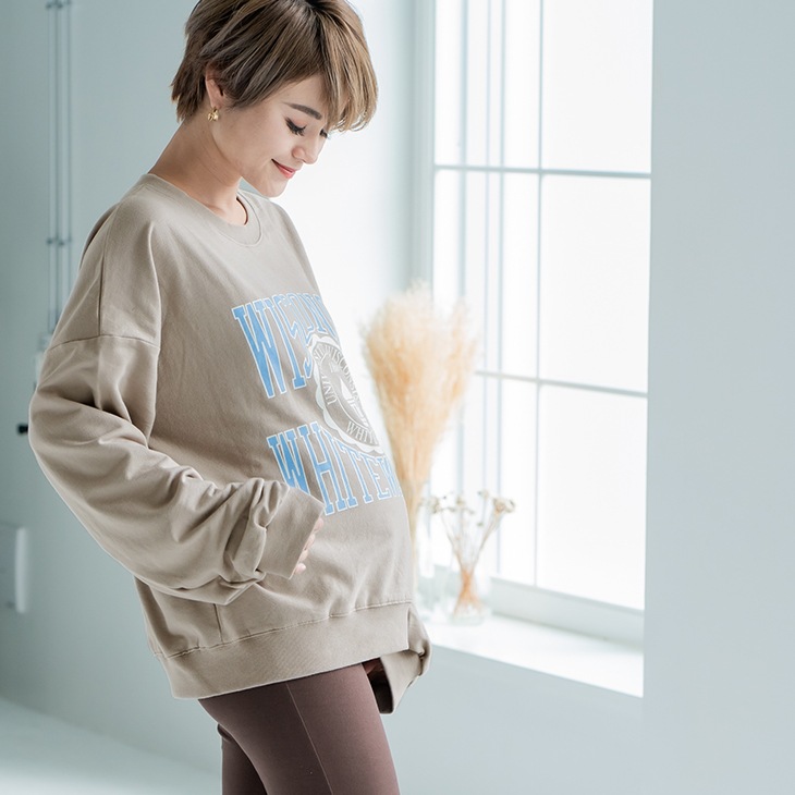 【OUTLET SALE】カレッジロゴトレーナー【マタニティ服】21d12