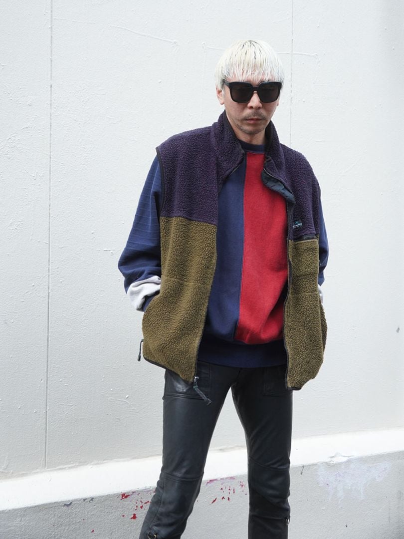 90'S CHMAPION REVERSE WEAVE CREW MULTI COLOR (SIZE.LARGE) MADE IN USA