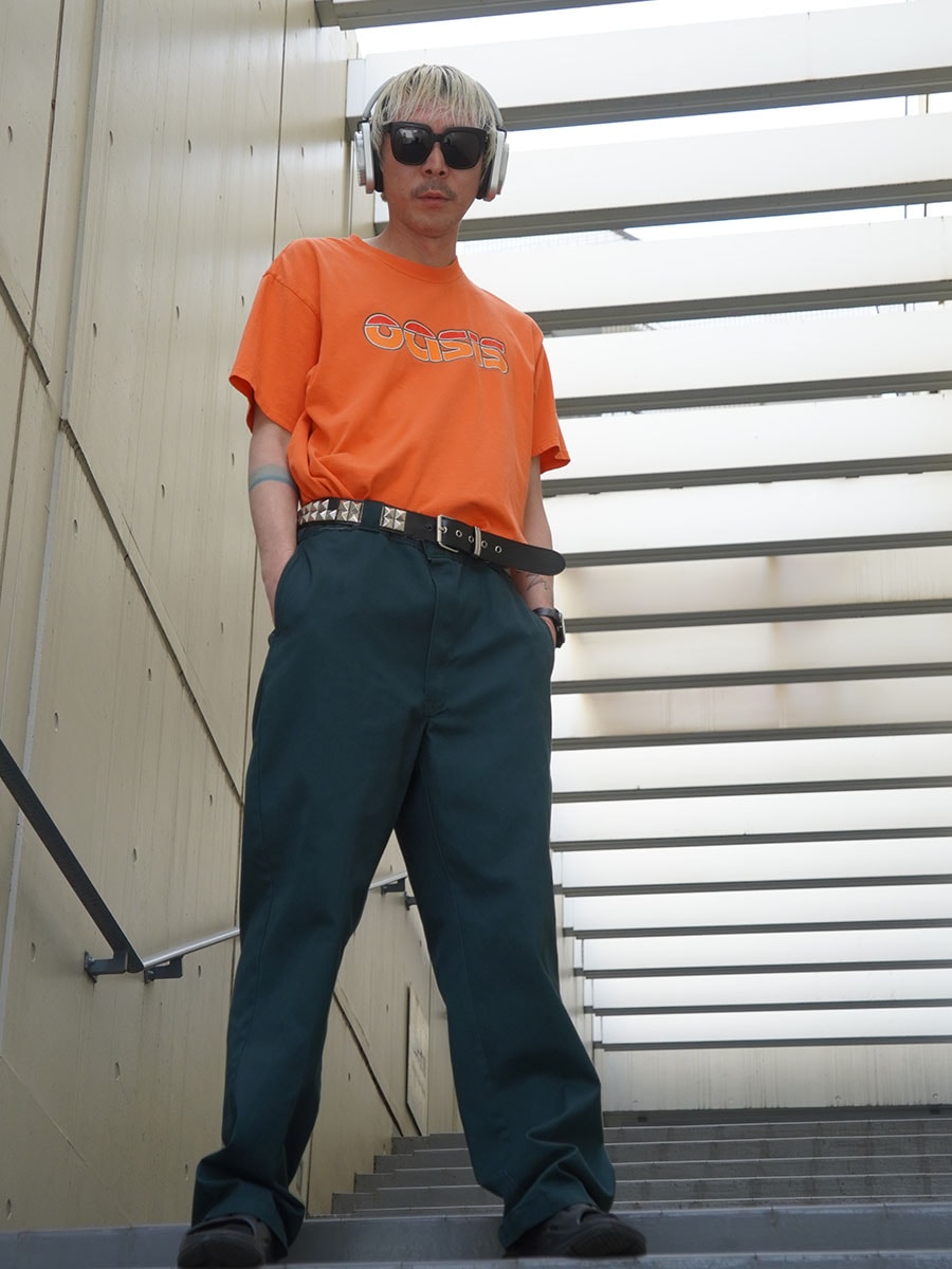 00'S ANVIL OASIS ''STANDING ON THE SHOULDER OF GIANTS'' T SHIRT ORENGE (SIZE.X LARGE)