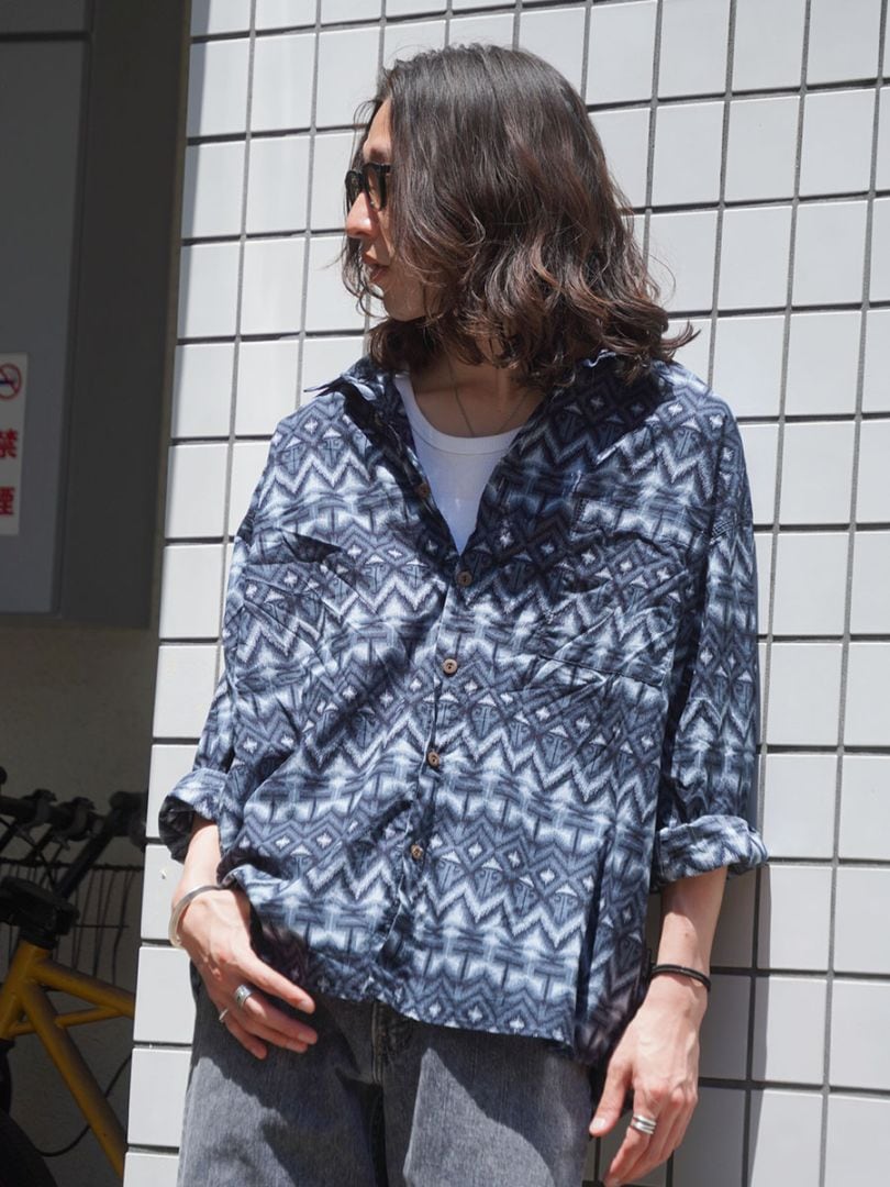 90'S～ BILLABONG NATIVE PATTERN SHIRT (SIZE.LARGE) MADE IN USA