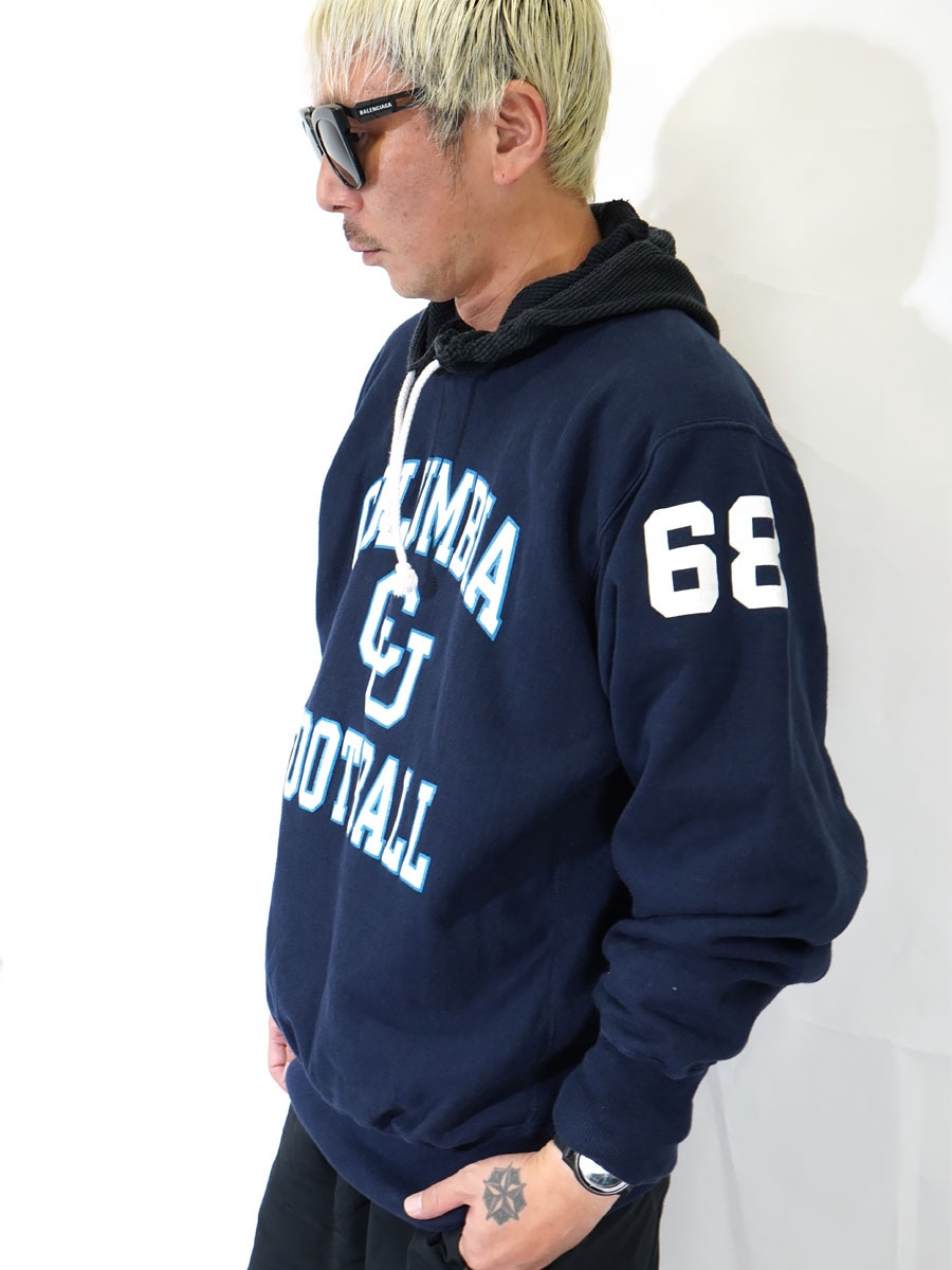 90'S CHAMPION REVERSE WEAVE ''COLUMBIA FOOTBALL'' #68 (SIZE. X LARGE) MADE IN USA