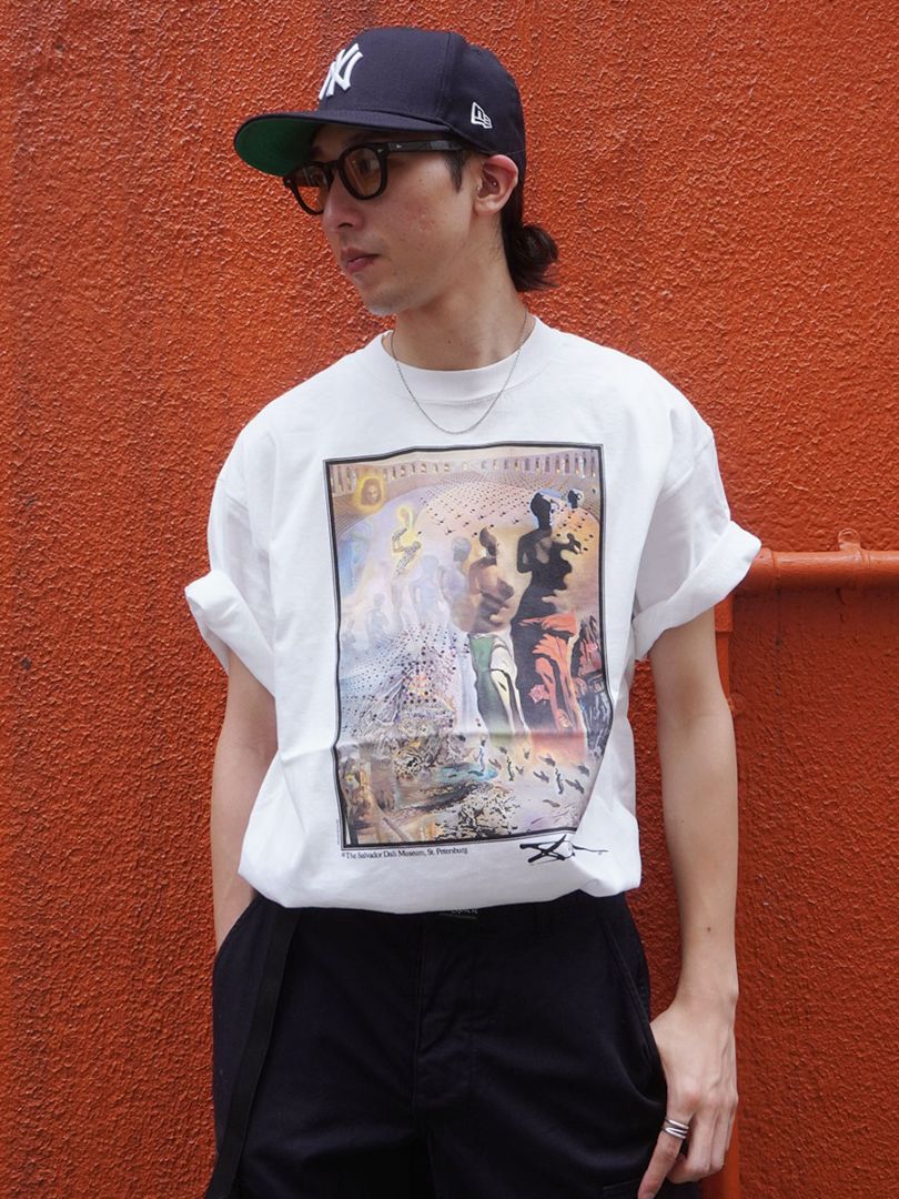 90'S JERZEES SALVADOR DALI ''THE HALLUCINOGENIC TOREADOR'' T SHIRT WHITE (SIZE.LARGE) NOS