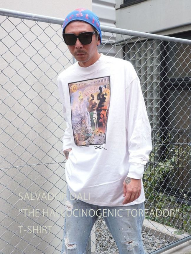 90's ONEITA SALVADOR DALI ''THE HALLUCINOGENIC TOREADOR'' アート L/S Tシャツ 白 表記(XXL) NOS