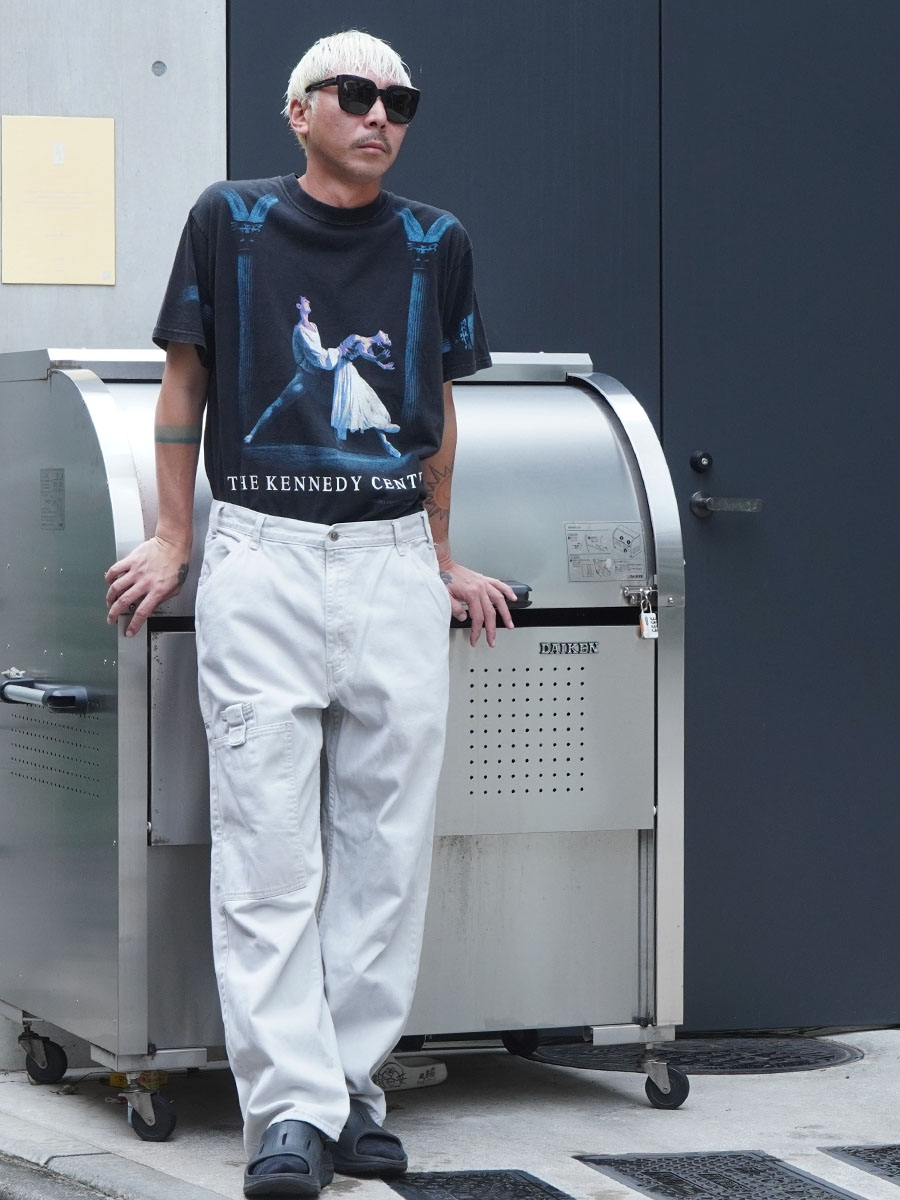 00's GILDAN ''THE KENNEDY CENTER'' オールオーバープリント Tシャツ ブラック 表記(L)