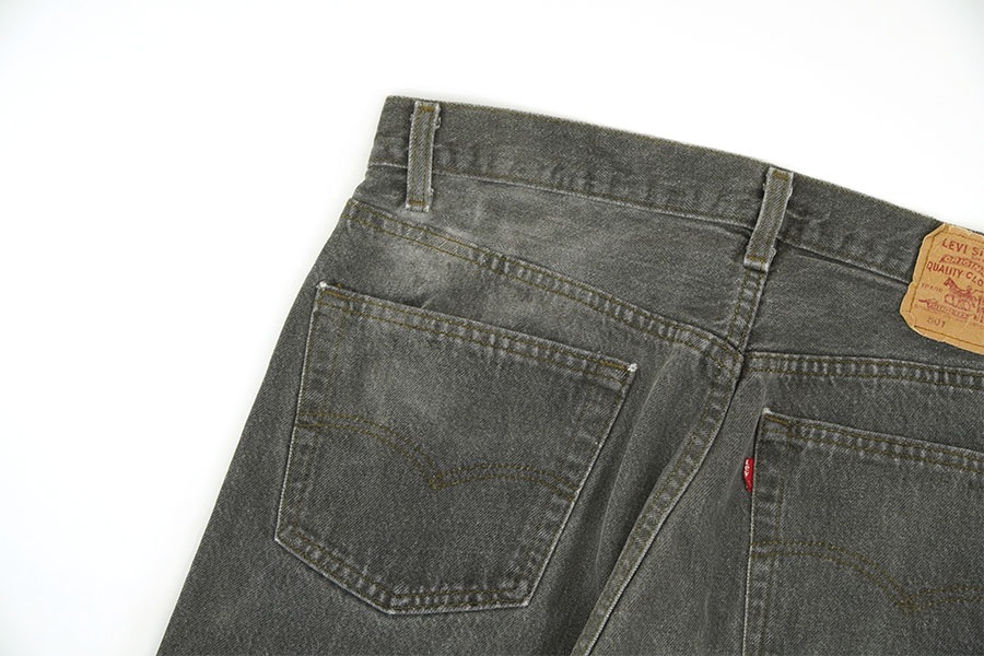 90'S LEVI'S 501 BLACK JEANS (SIZE. W34 L32) MADE IN USA