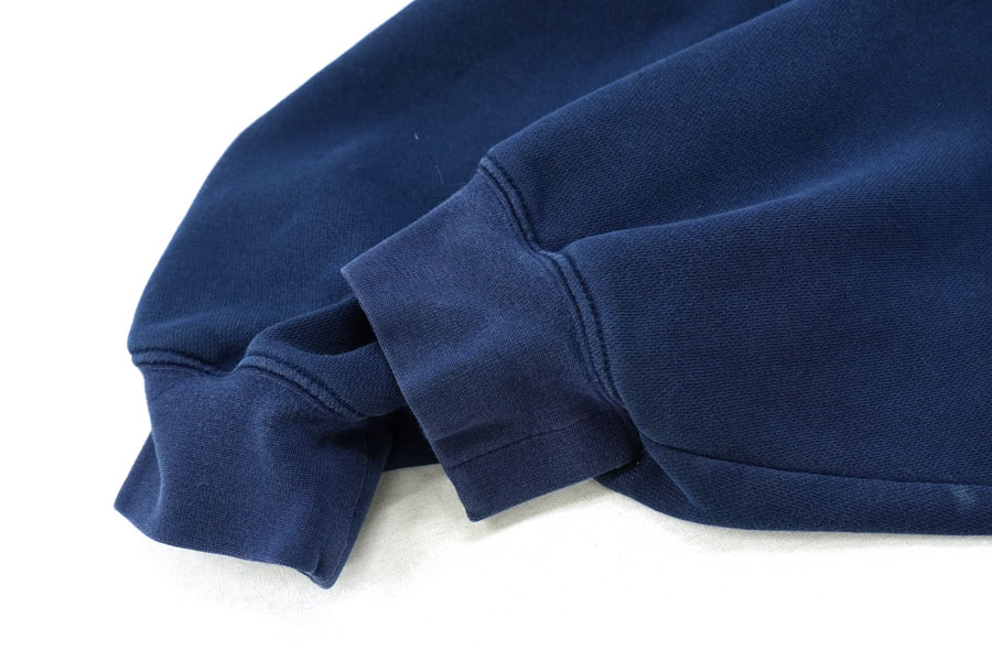 00's adidas センター刺繍ロゴ スウェットパーカー ネイビー 表記(2XL)