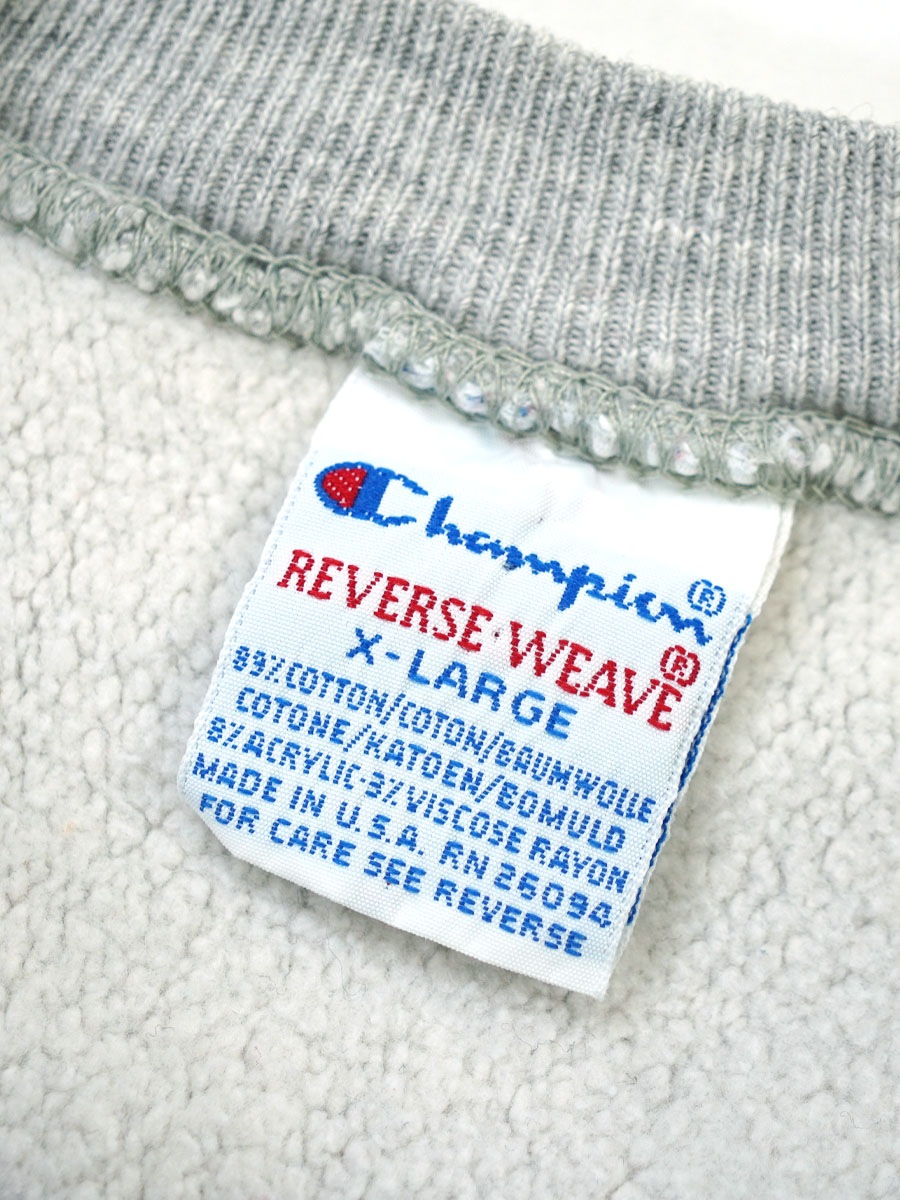 90's 刺繍タグ チャンピオンRW ''YALE'' 貼り付けロゴ 表記(XL) USA製