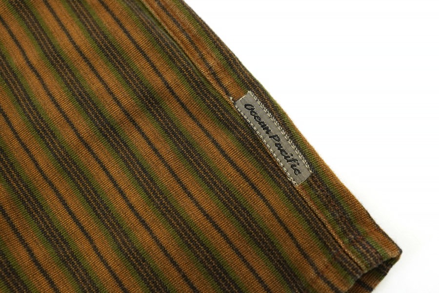 80'S OP RANDOM STRIPE EASY SHORTS (SIZE. MEDIUM) MADE IN USA