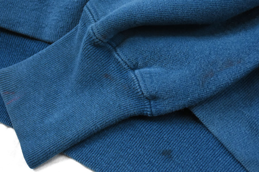 90's 刺繍タグ チャンピオンRWパーカ ロゴ刺繍 スモークブルー 表記(XL) USA製