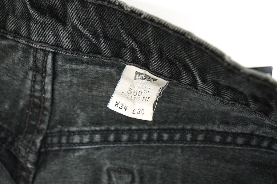 90'S LEVI'S 550 BLACK JEANS (SIZE.W34 L30) 