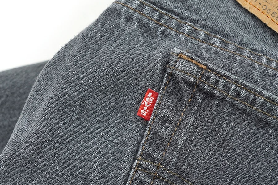 90's LEVI'S 501 先染めブラック デニムパンツ 実寸(W30.5 L30位) USA製