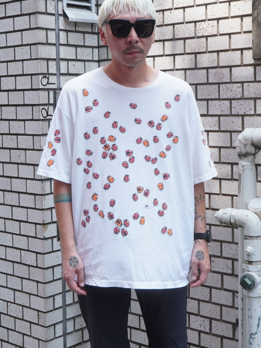 90's HARBORSIDE GRAFICS ''てんとう虫'' オールオーバープリント！ Tシャツ ホワイト 表記(XL) USA製