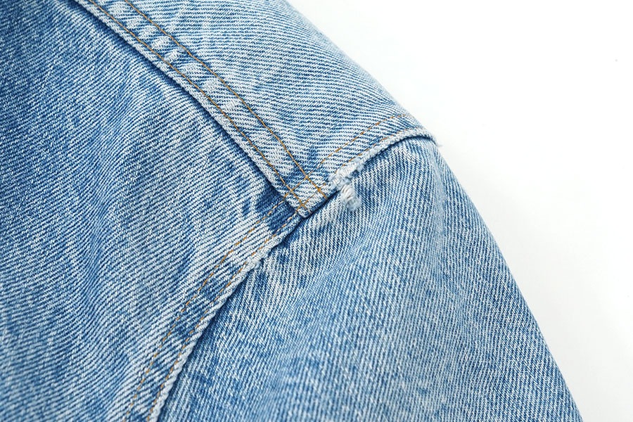 70's Levi's 70605 デニムボアジャケット 実寸(L位) 袖薄ヒゲ