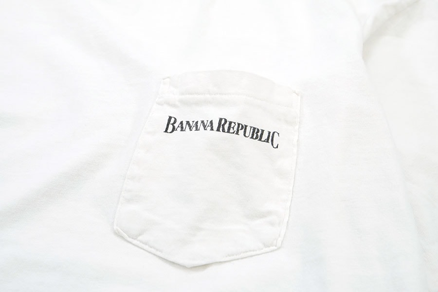 90'S BANANA REPUBLIC ''DOLPHINS'' POCKET T SHIRT WHITE (APPROX.LARGE)
