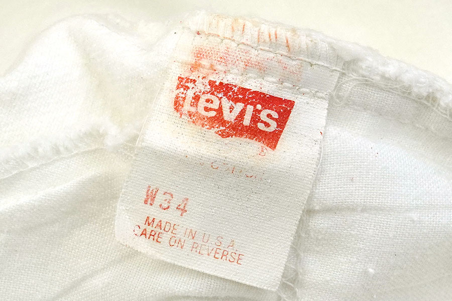 90'S LEVI'S 550 WHITE DENIM SHORTS (SIZE.W34 L00) MADE IN USA