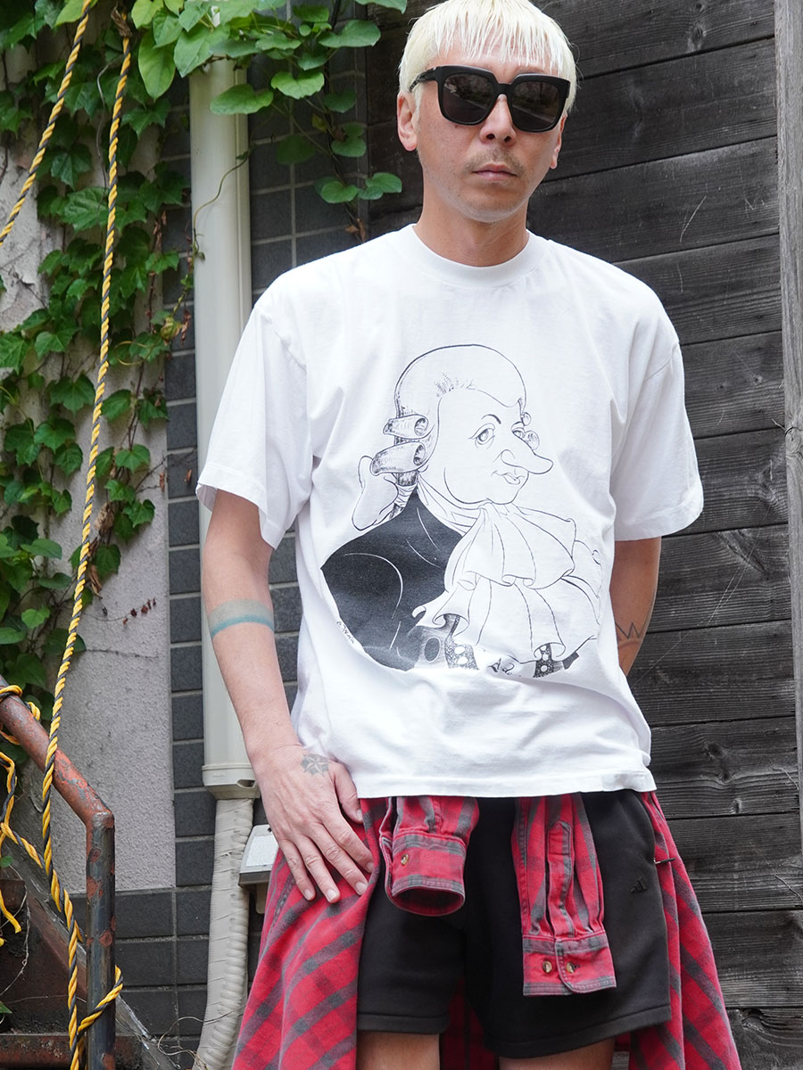 90'S AIRAK ''AMADEUS MOZART'' T SHIRT (SIZE.X LARGE) MADE IN USA