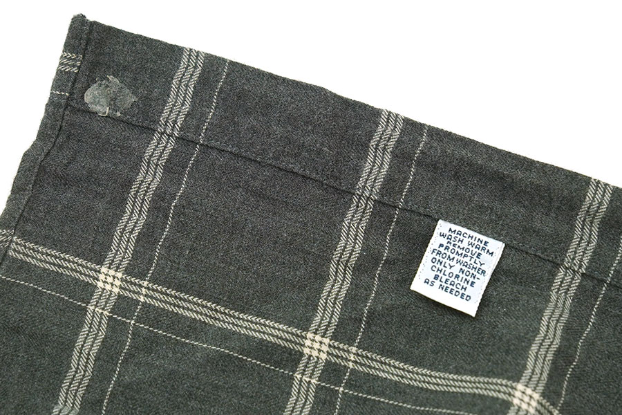RALPH LAUREN BLAKE 100% COTTON LONG SLEEVE PLAID B.D. SHIRT (SIZE. LARGE)
