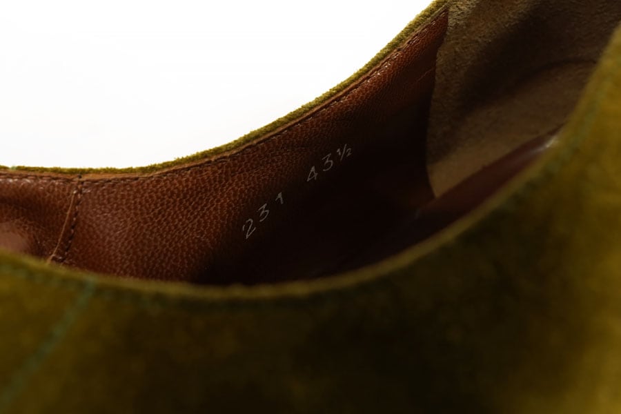 CHURCH'S OLIVE SUEDE SHOES (SIZE. 43 1/2) MADE IN ITALY