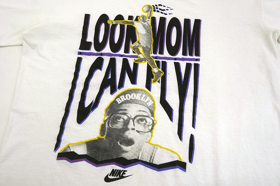 90'S NIKE SHE'S GOTTA HAVE IT ''LOOK MOMI CAN FLY!'' T SHIRT WHITE (SIZE.MEDIUM) MADE IN USA