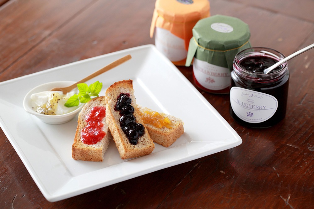 ブルーベリージャム “ファミリア” 250g