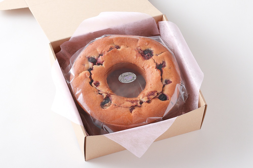 ミックスベリーのリングケーキ（冷蔵）