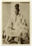 耳付コロタイプはがき フランス国立ギメ東洋美術館 幕末明治写真コレクション〈侍〉礼装の徳川慶喜将軍の肖像