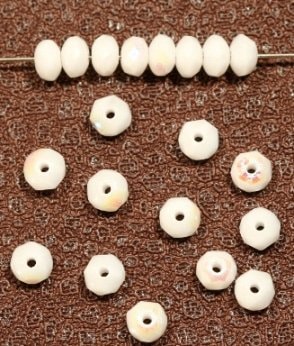 【アウトレット】チェコビーズ FP ドーナツ 3×5mm チョークAB ファイアポリッシュ変形 アクセサリー ハンドメイド 手芸 パーツ ビーズ ガラス ガラスビーズ|ファイアポリッシュ変形|チェコビ