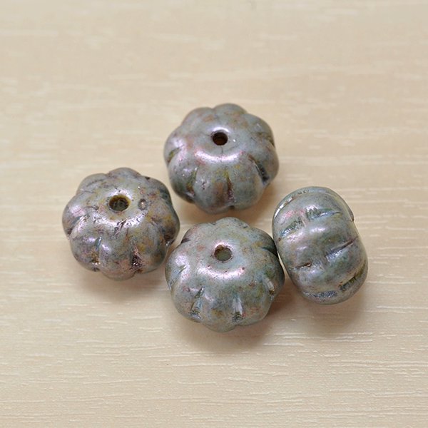 【アウトレット】チェコビーズ パンプキン8/11mm ラスティーグリーン プレストビーズ ガラス ビーズ アクセサリー ハンドメイド パーツ 手芸|プレストビーズ変形|チェコビーズ