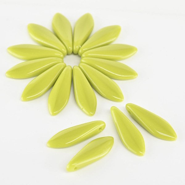 チェコビーズ ダガー 5/1 6mm ライムグリーン 12個 プレストビーズ ガラス ビーズ アクセサリー ハンドメイド パーツ 手芸|プレストビーズ変形|チェコビーズ