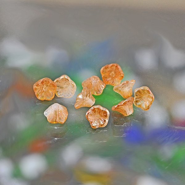 チェコビーズ ベルフラワー7/5mm アプリコット フラワー&リーフ ガラス ビーズ アクセサリー ハンドメイド パーツ 手芸|フラワー&リーフ|チェコビーズ