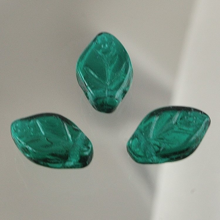 チェコビーズ リーフ12/7mm エメラルド フラワー&リーフ ガラス ビーズ アクセサリー ハンドメイド パーツ 手芸|フラワー&リーフ|チェコビーズ