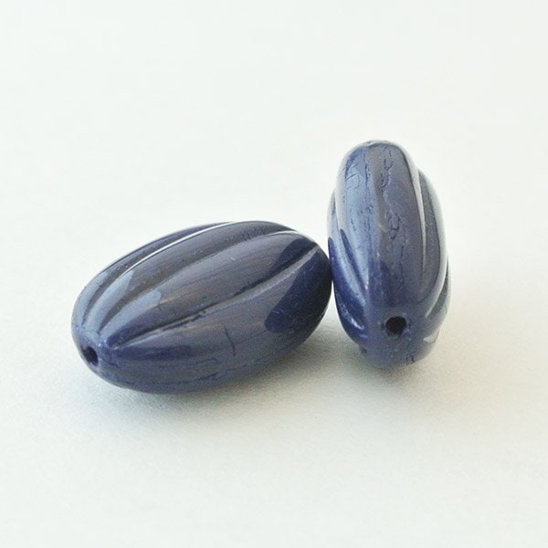 チェコビーズ アーモンド17/11mm サテンネイビー プレストビーズ ガラス ビーズ アクセサリー ハンドメイド パーツ 手芸|プレストビーズ変形|チェコビーズ
