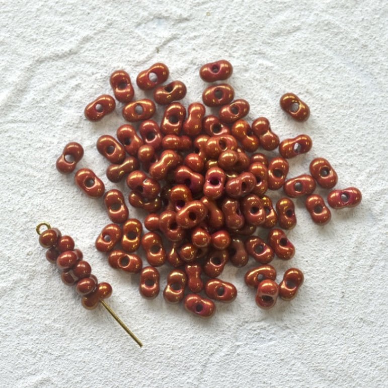 大人気 チェコビーズ ファルファーレ大 コーラルレッド【シードビーズ