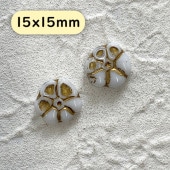 プリムローズ 15×15mm ホワイト・ゴールド【プリムローズ/フラワーその他/アクセサリーパーツ/ハンドメイドパーツ】|フラワー&リーフ|チェコビーズ