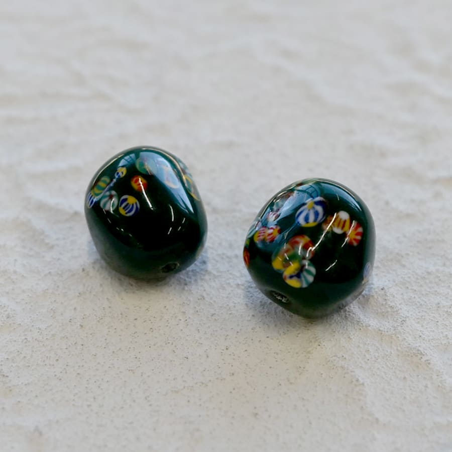 トンボ玉 バロック 約12.5×14.0mm グリーン 手芸 ハンドメイド 材料 アクセサリー パーツ チェコビーズ ガラスビーズ ビーズ