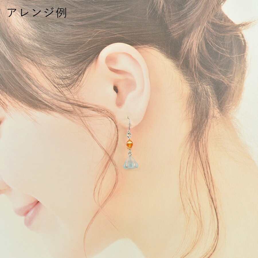大人気 チェコビーズ ベビーベルフラワー 4個 約8×10mm 全7色 花
