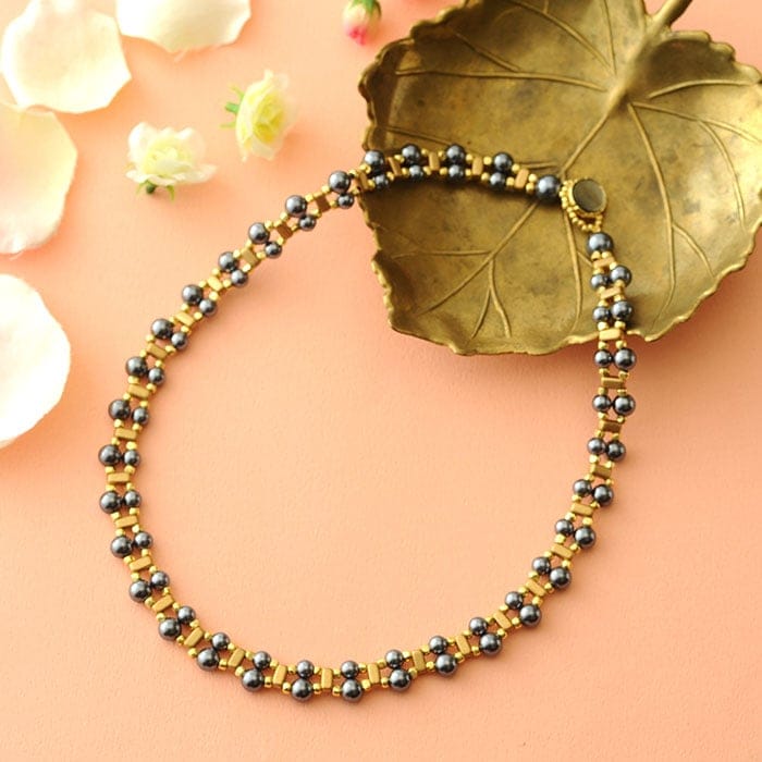 TOHO チェコメイトでつくるアクセサリー～ブラック＆ゴールドの