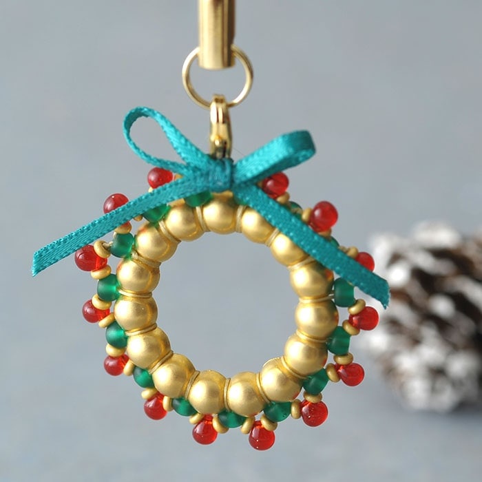 ゴールドリースのチャームストラップ～赤～ | アイテムで探す,チャーム