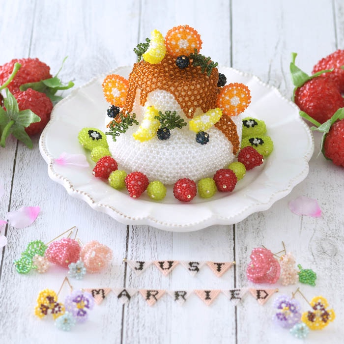 【専用】Miyuki様 ケーキミックス＆フロスティング まとめセット ビーズで編みぐるみ～ウエディングケーキ～ 【ビーズマニア