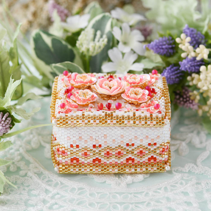 ジャルダン・ドゥ・ビジュー～アムール～ 【ビーズマニア】 | アイテム