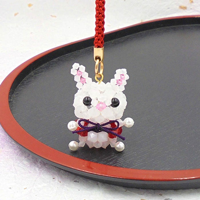 ホビックス 赤いちゃんちゃんこ うさぎの根付け BK-123 | アイテムで