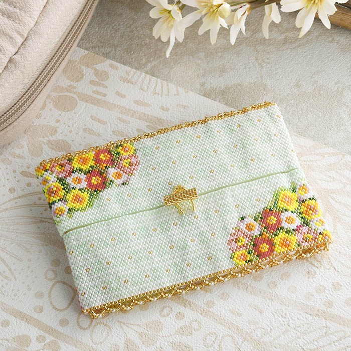 ポケットティッシュケース黄色薔薇刺繍 ティッシュケース～薔薇と蝶～2023ビーズの日限定Ver. 【ビーズマニア