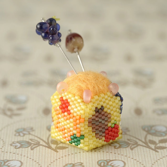 Autumn pincushion  �ں�ȡ����ΤϤ�ߤ��Little��B��.�ˡ�