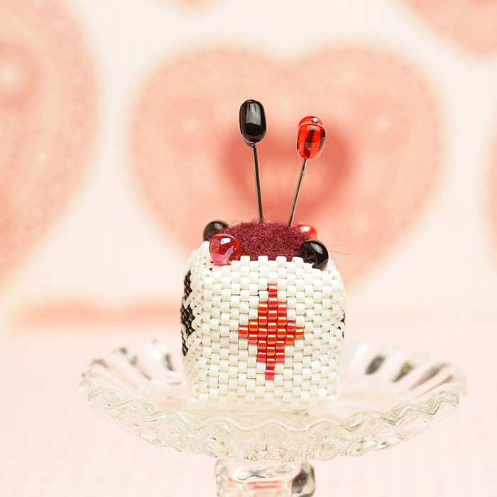 Square pincushion ��Trump��  �ں�ȡ����ΤϤ�ߤ��Little��B��.�ˡ�