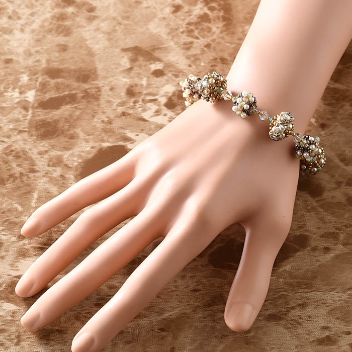 �ѡ���ܡ���Υ֥쥹��å�  �ں�ȡ������㵪��(Seed Beaders)��