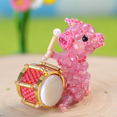 mammam様　オーダーヘッドピース こぶたのご自慢バスドラム 【ビーズマニア】 | アイテムで探す