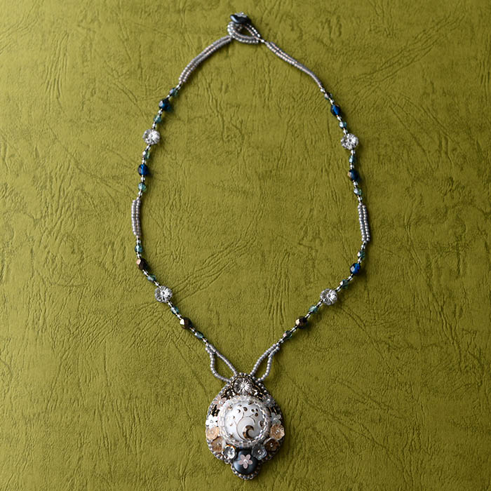 �ե롼��ӡ����ɽ��ͥå��쥹 �ں�ȡ�����ͧ����brilliant�ˡ�