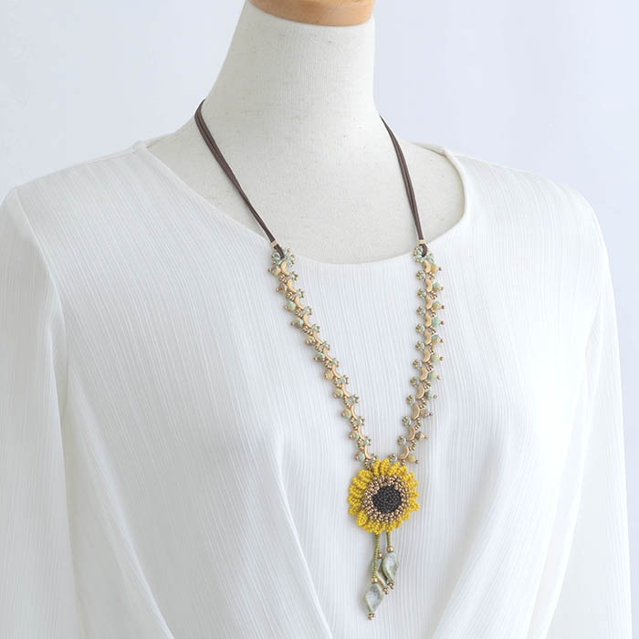 sunflower  �ں�ȡ�����������atelier embellir�ˡ�