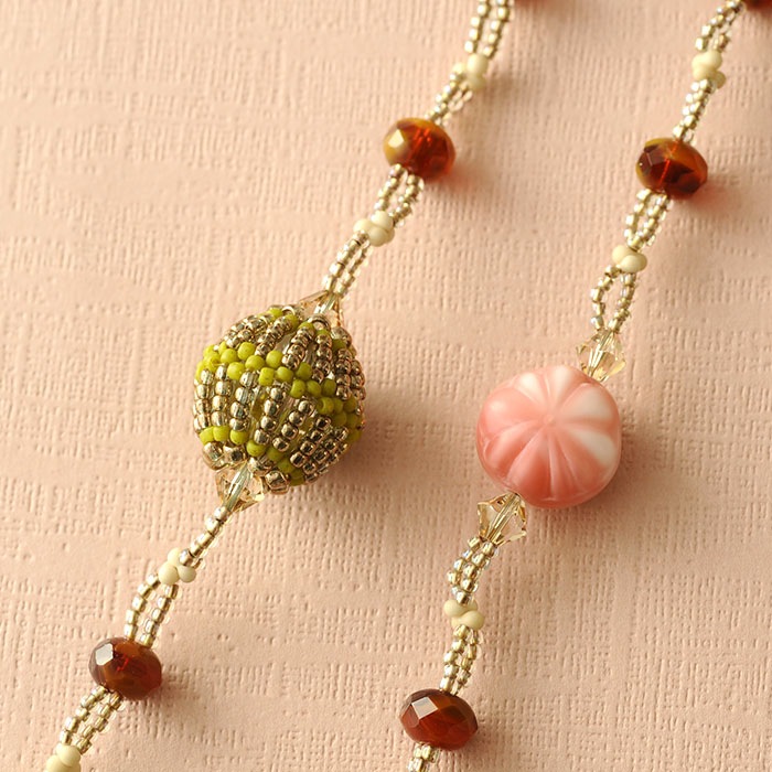 ���ե���  �ں�ȡ���ƣ�����á�