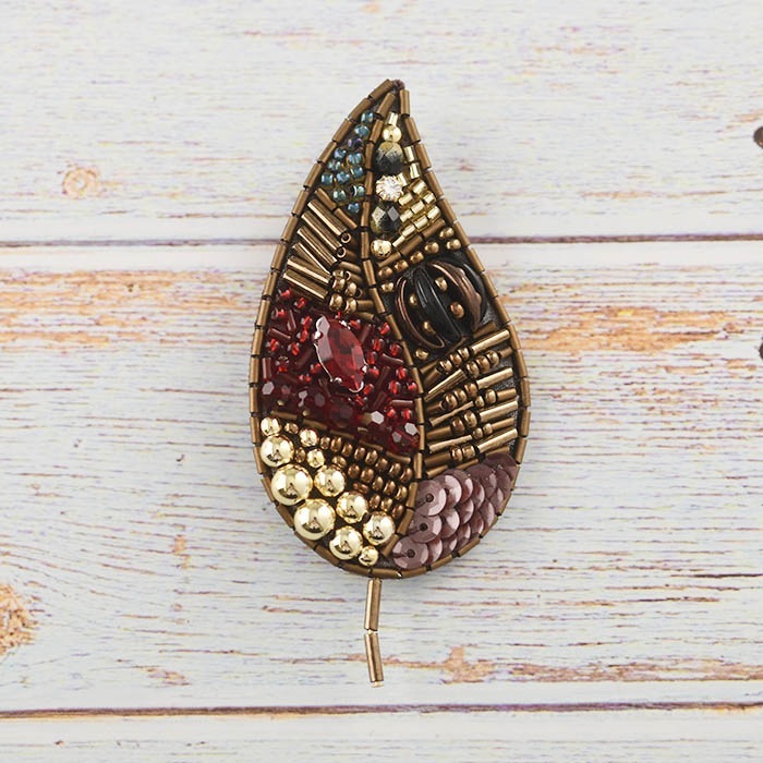 Autumn color  �ں�ȡ�����ͧ��(Heliotrope)��